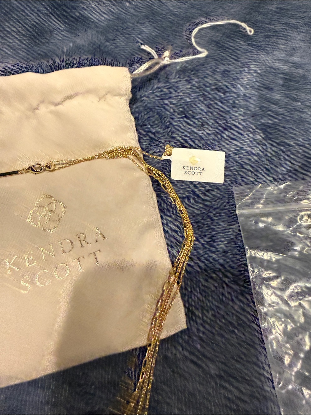 Kendra Scott Gold Mini Elisa Triple Strand NWT - Picture 3 of 4